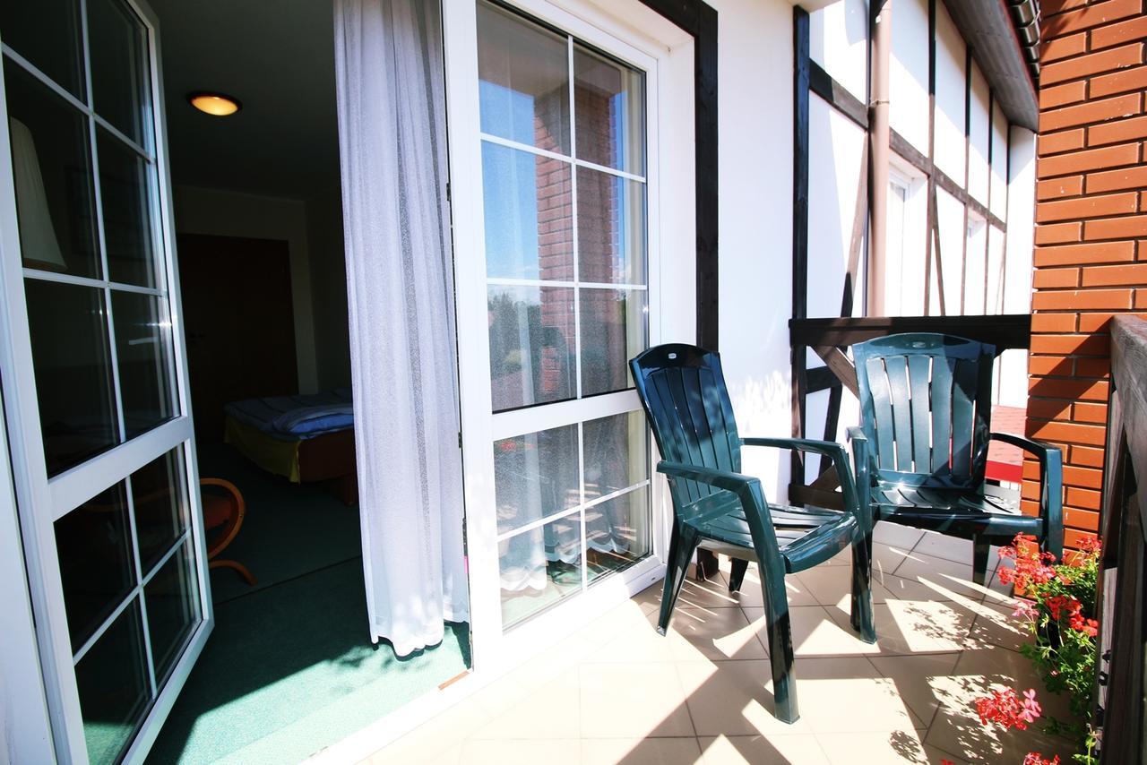 Michalek W Rowach Bed and Breakfast Rowy  Buitenkant foto