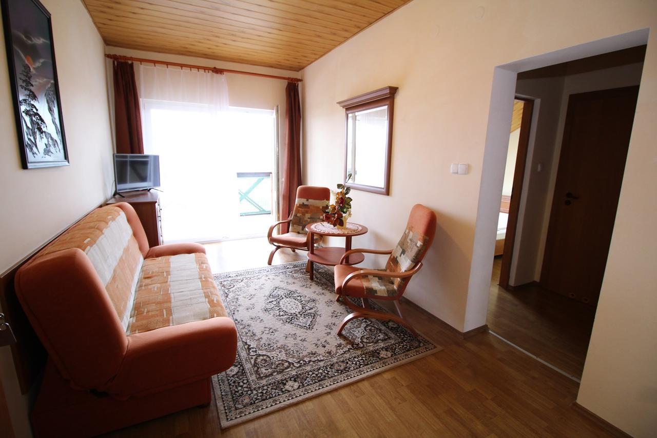 Michalek W Rowach Bed and Breakfast Rowy  Buitenkant foto