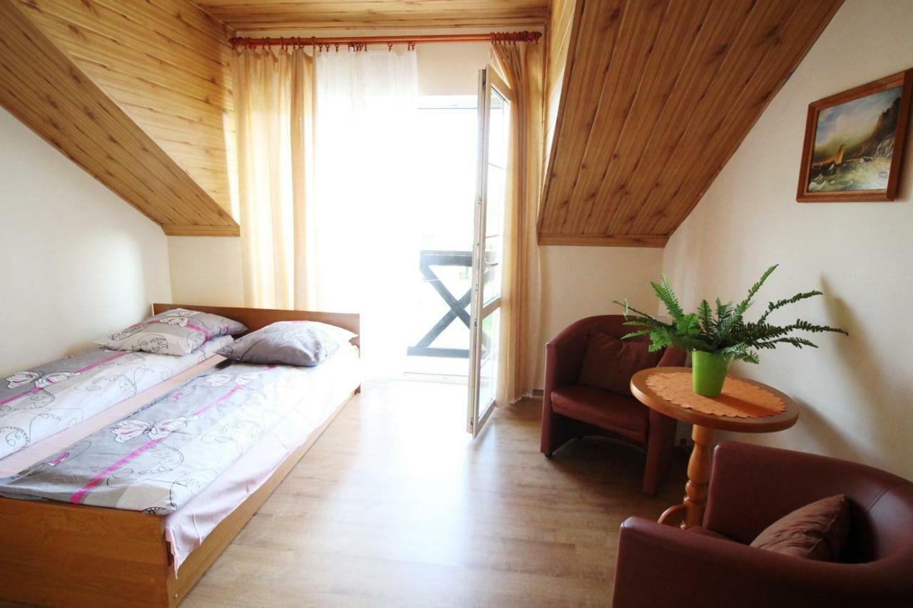 Michalek W Rowach Bed and Breakfast Rowy  Buitenkant foto